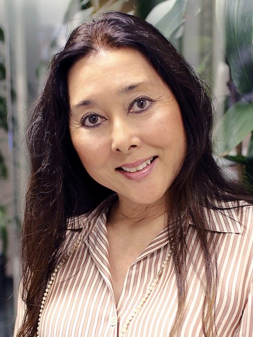 Adele Yoshioka
